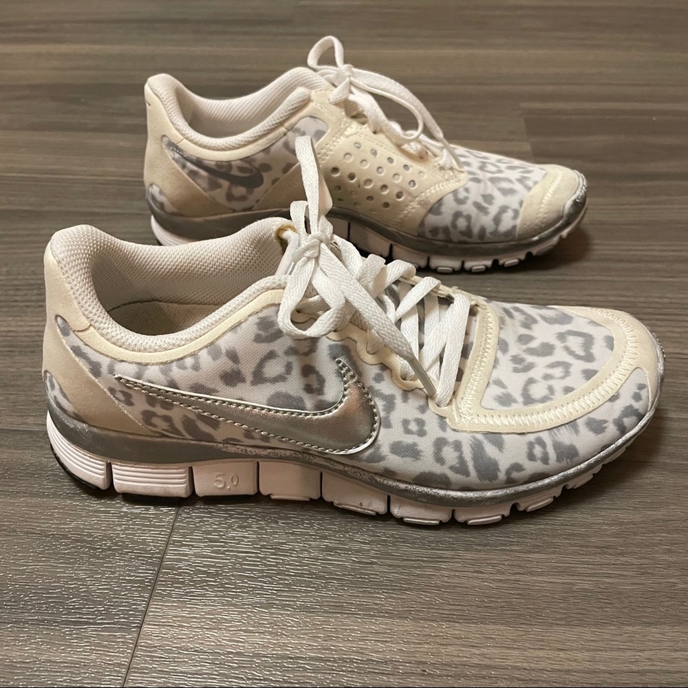 Nike Free white leopard sneakers